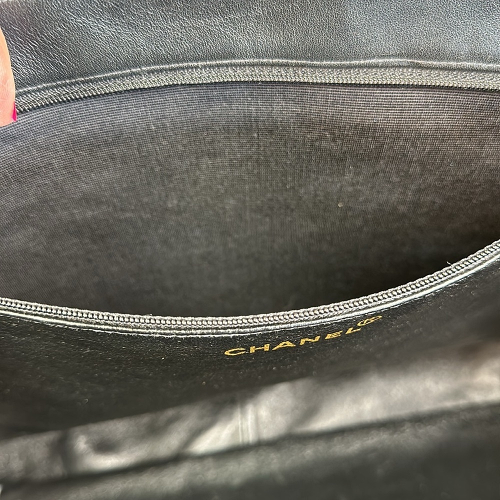 COA CHANEL CC Chunky Chain Calfskin XL Tote 24k Goldplated HDW Series #4 1996-97 - Picture 14 of 16